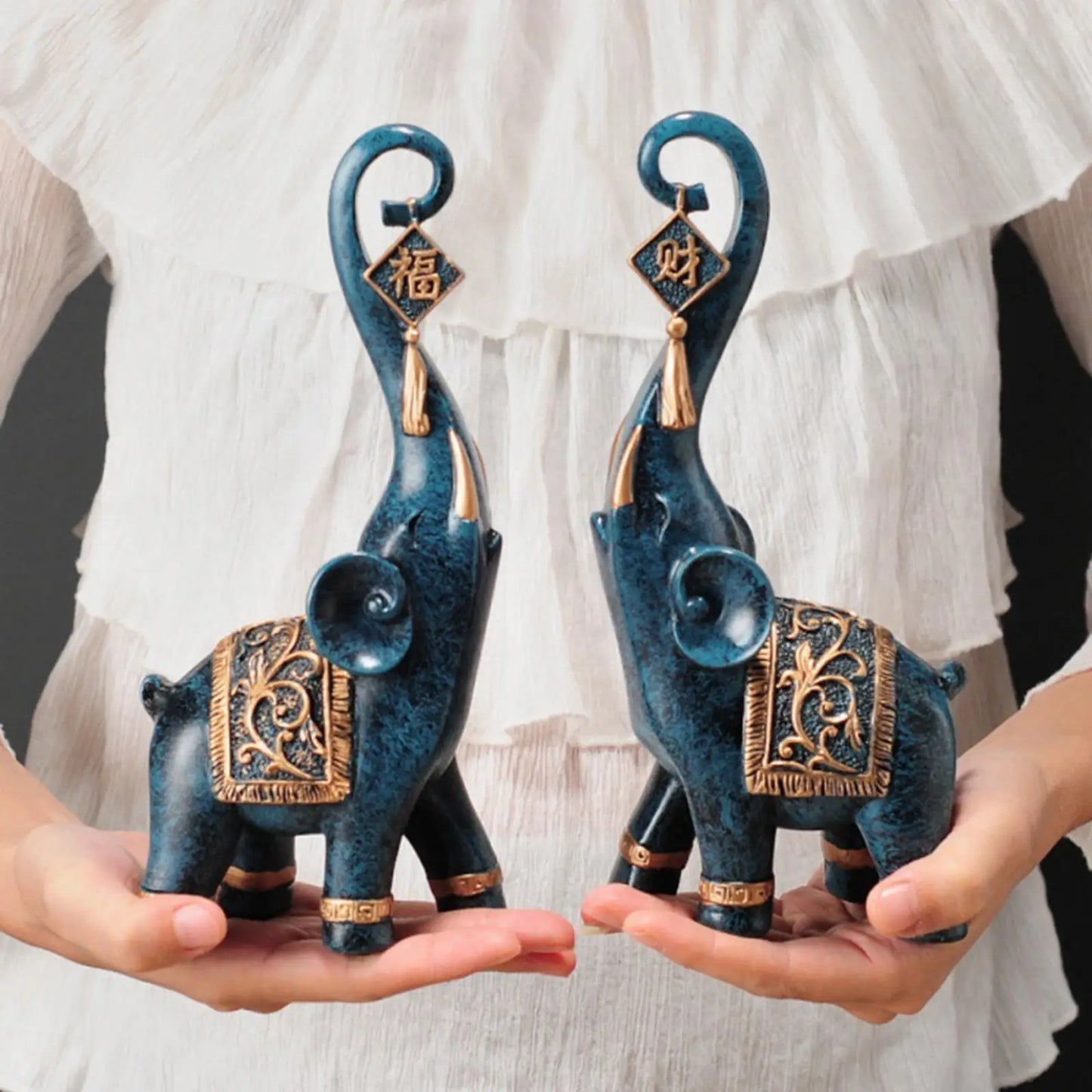 2x Nordic Style Elephant Statues Animal Ornaments for Shelf Decor